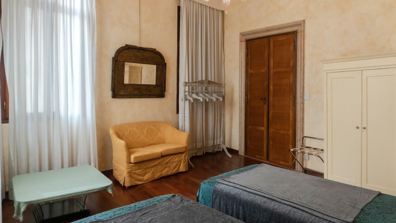Luxury Balcony Apartamento